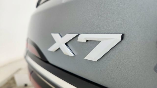 2026 BMW X7 xDrive40i AWD