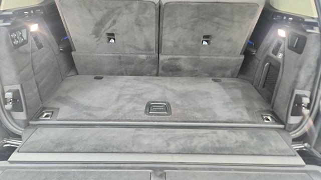 2026 BMW X7 xDrive40i AWD