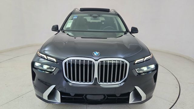 2026 BMW X7 xDrive40i AWD
