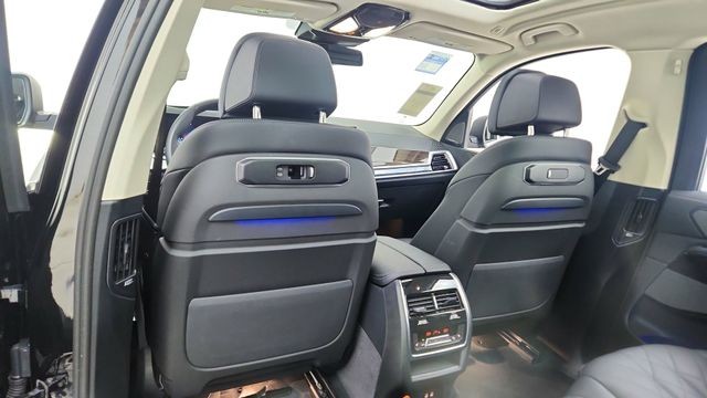 2026 BMW X7 xDrive40i AWD