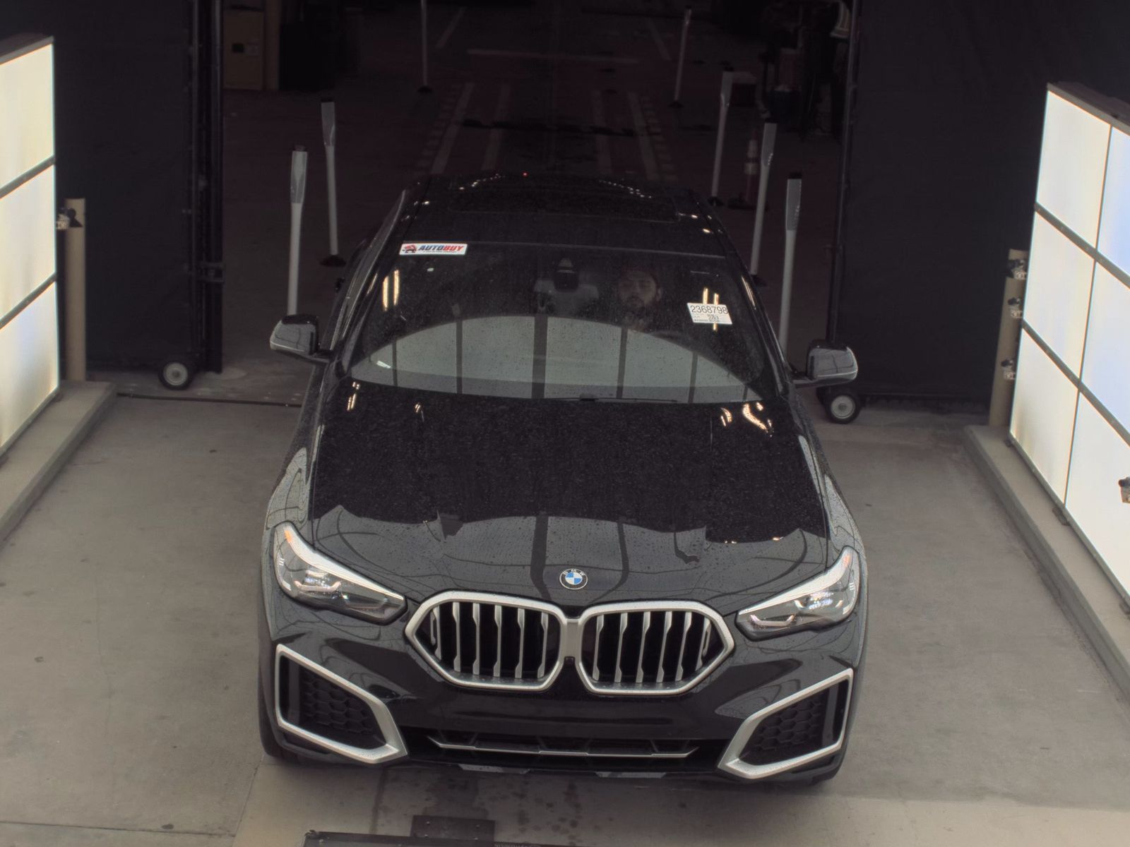 2022 BMW X6 xDrive40i AWD