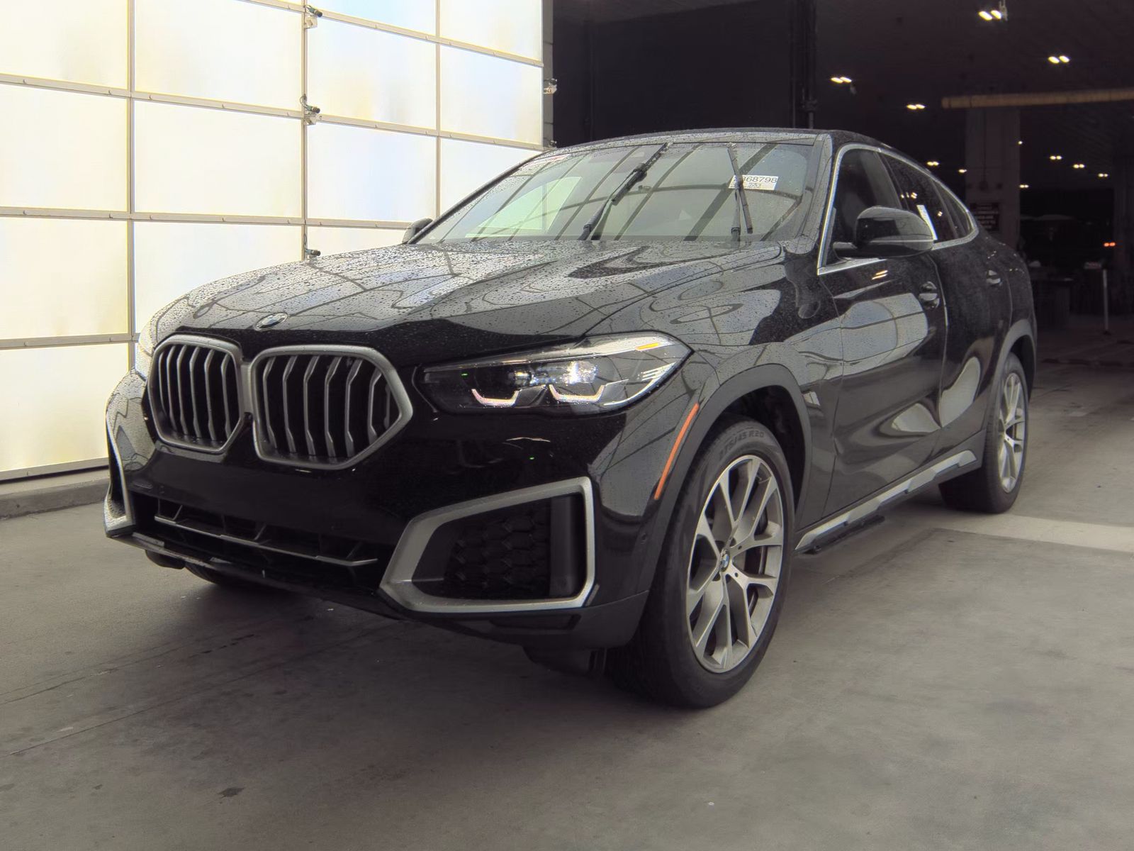 2022 BMW X6 xDrive40i AWD