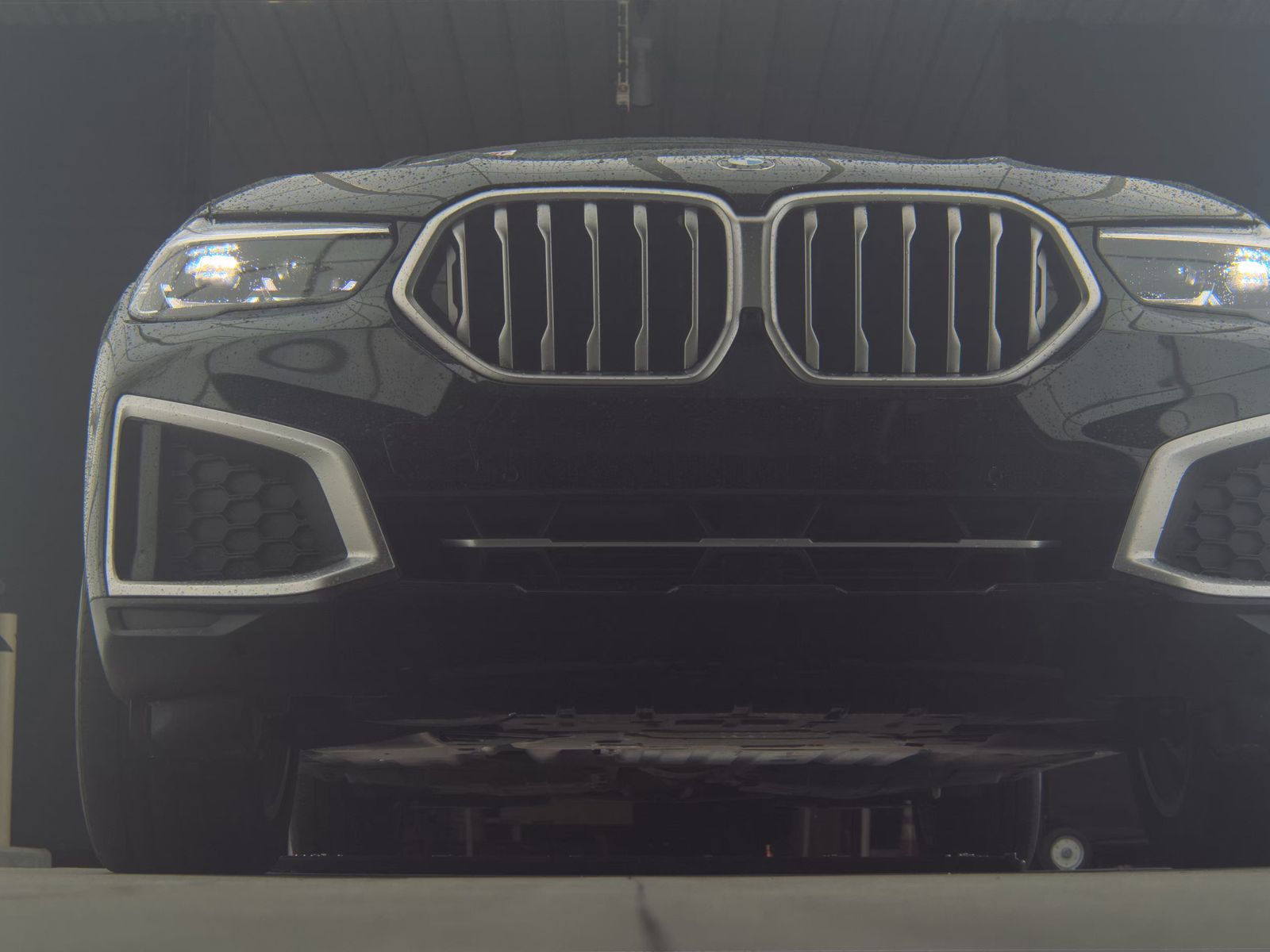 2022 BMW X6 xDrive40i AWD
