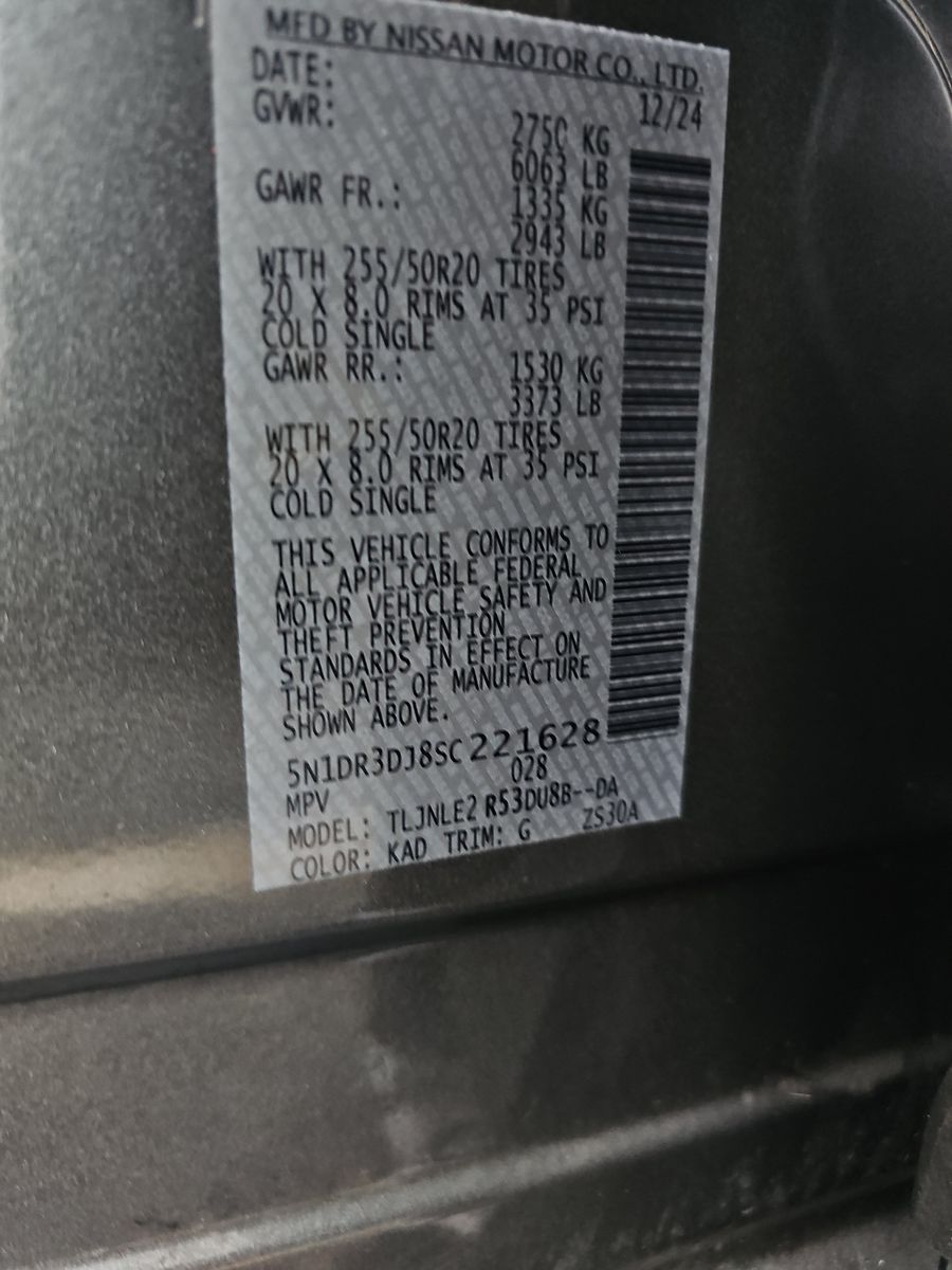 2025 Nissan Pathfinder Platinum AWD