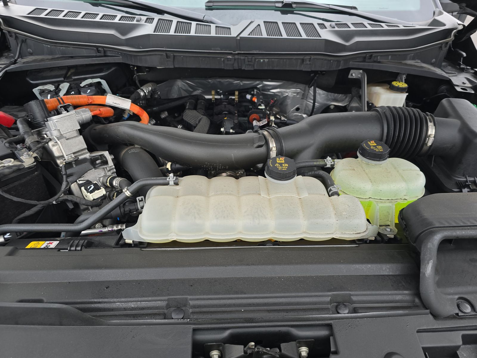 2024 Ford F-150 Hybrid XLT AWD