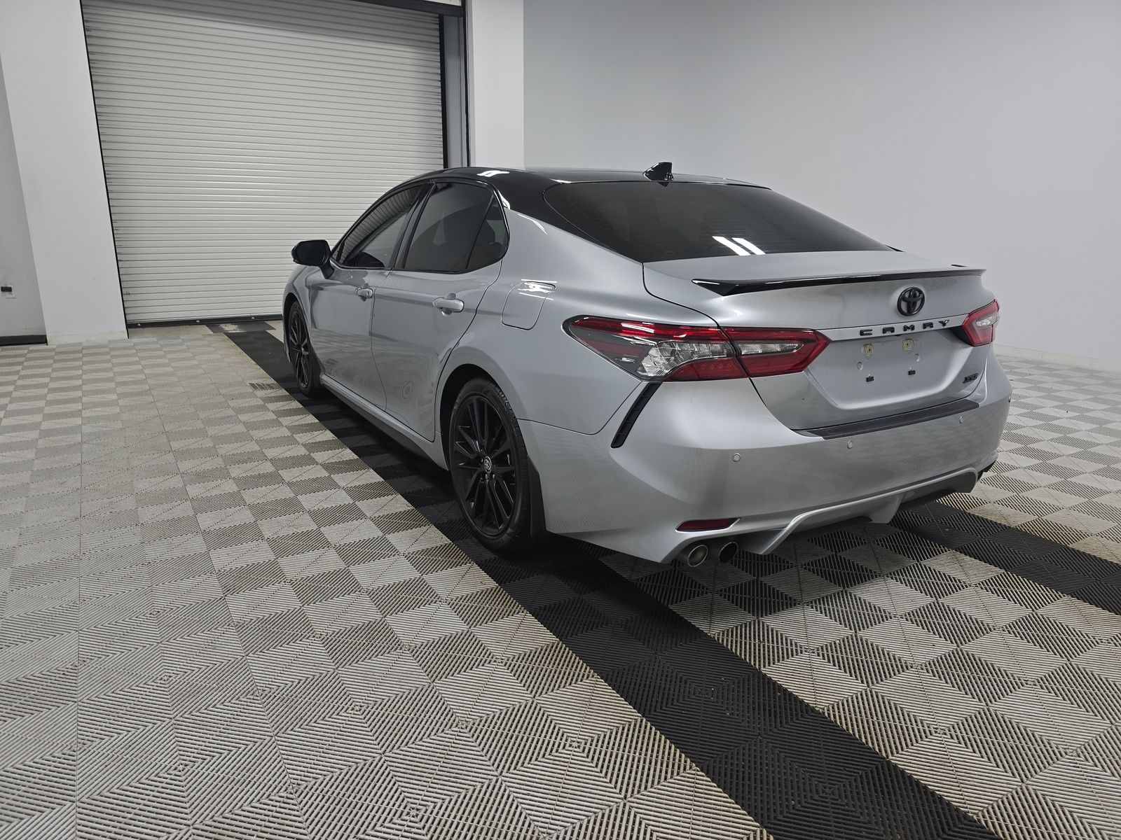 2023 Toyota Camry XSE FWD