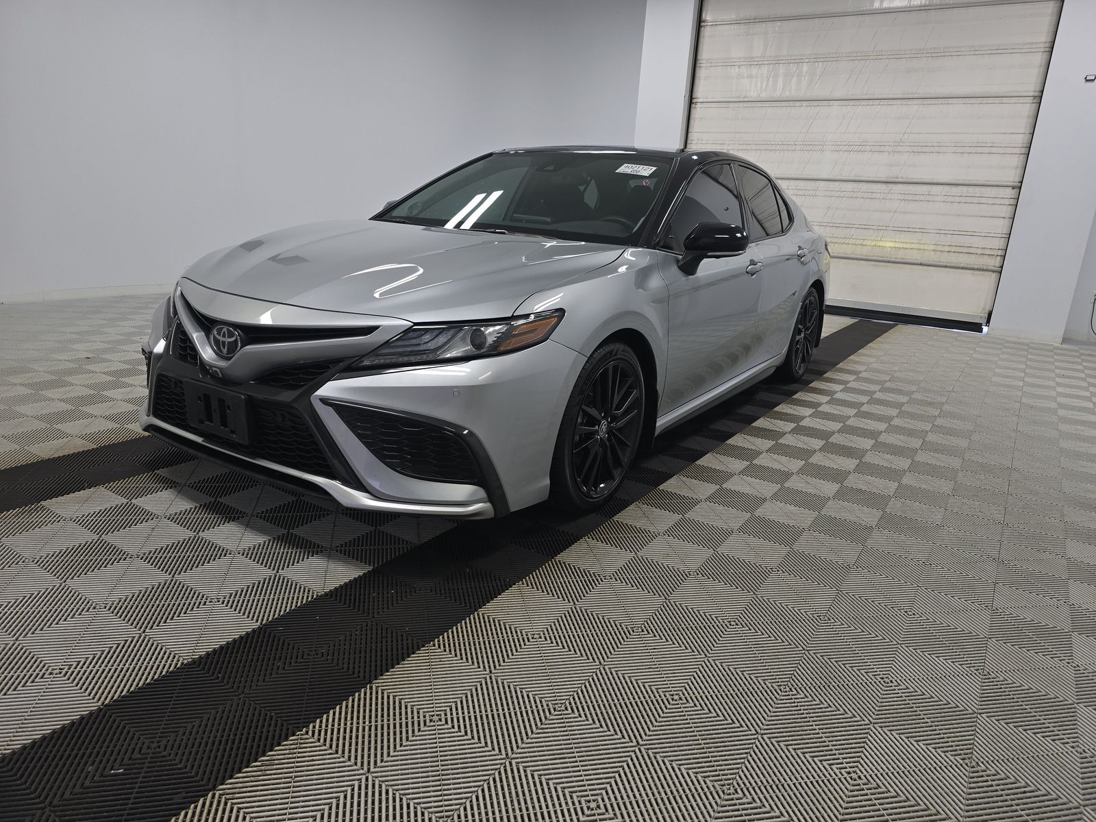 2023 Toyota Camry XSE FWD