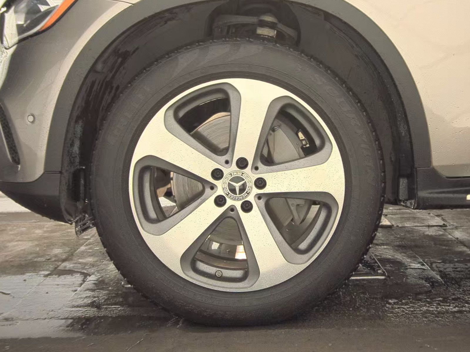 2021 Mercedes-Benz GLC GLC 300 RWD