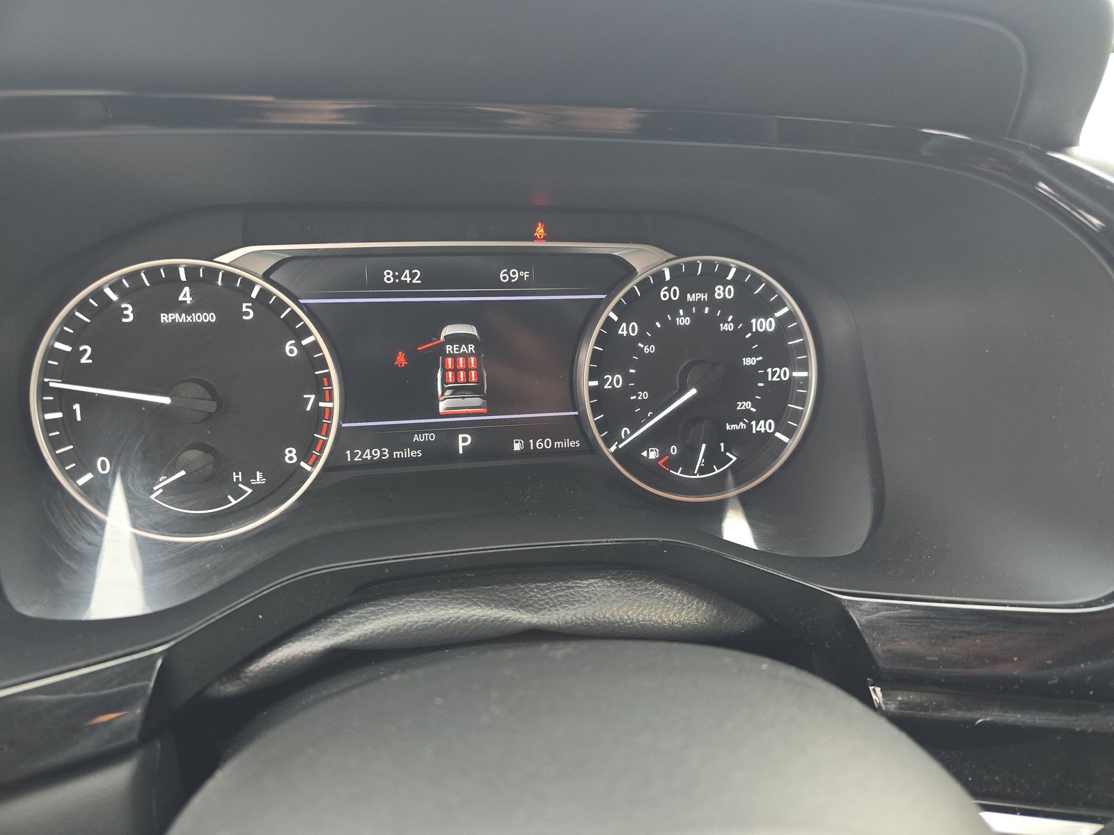 2025 Nissan Pathfinder SL AWD