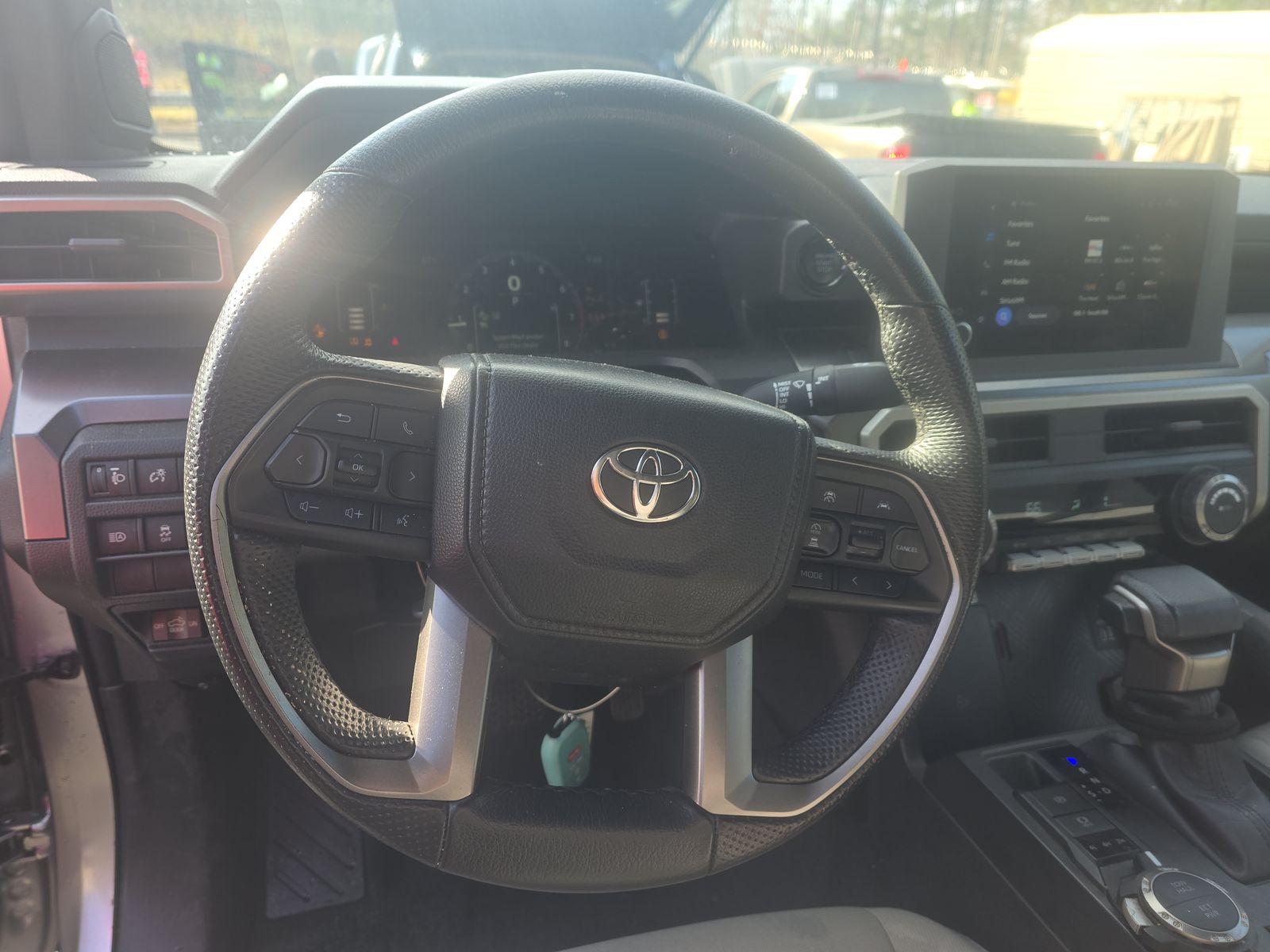 2024 Toyota Tacoma SR5 AWD