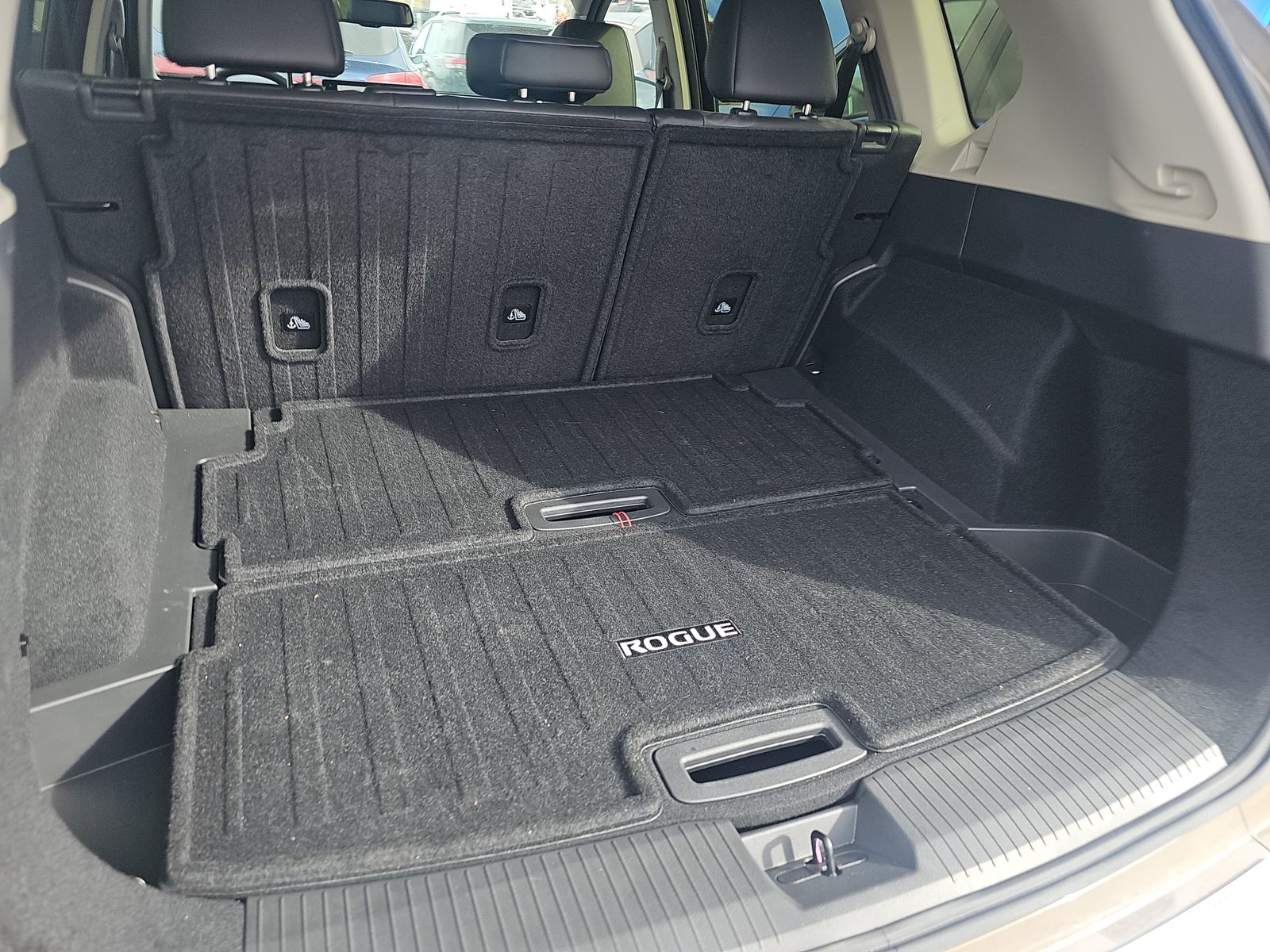 2025 Nissan Rogue SL AWD