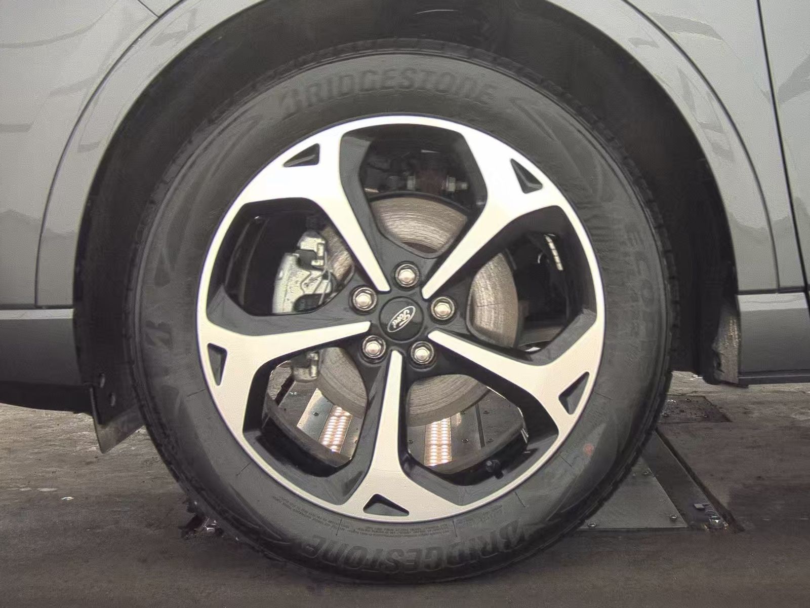 2025 Ford Escape Hybrid ST-Line Elite AWD