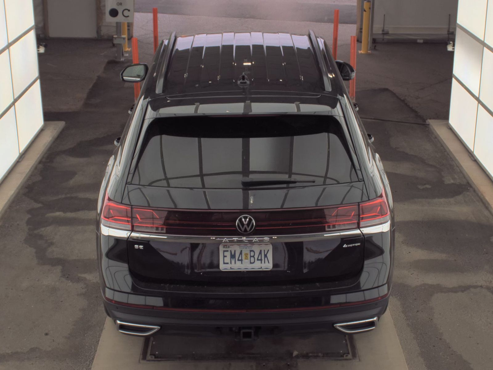 2025 Volkswagen Atlas 2.0T SE AWD