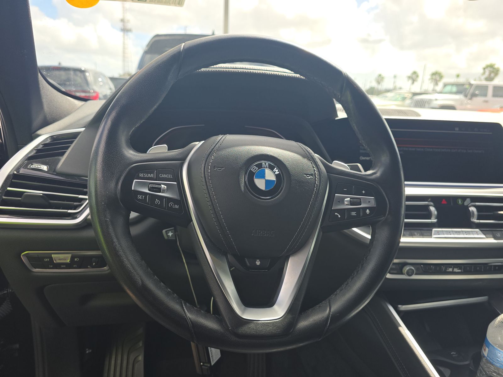 2022 BMW X6 xDrive40i AWD