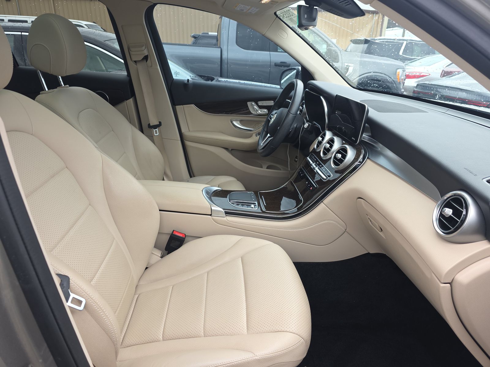 2021 Mercedes-Benz GLC GLC 300 RWD