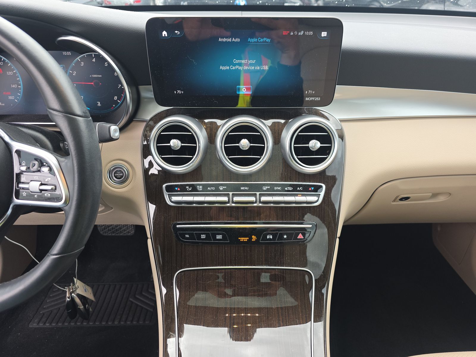 2021 Mercedes-Benz GLC GLC 300 RWD