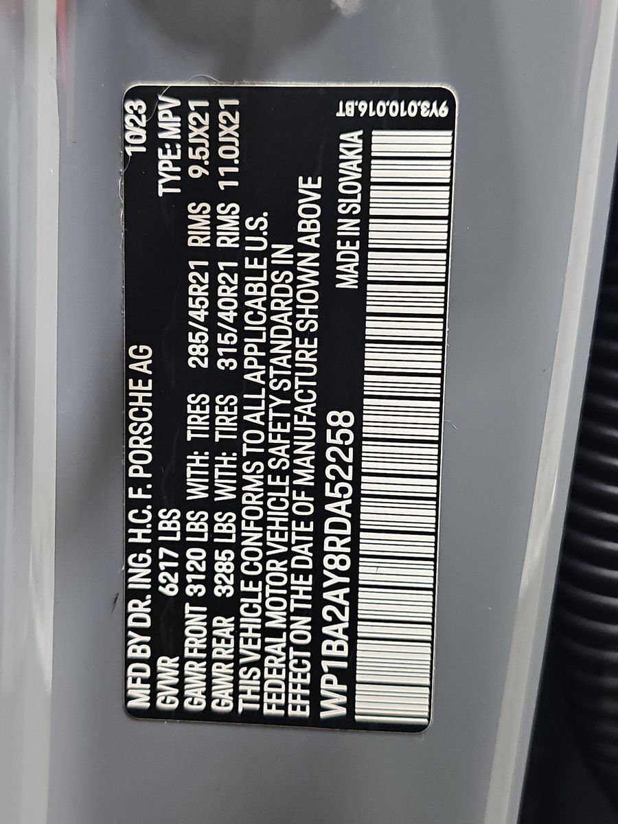 2024 Porsche Cayenne Base AWD