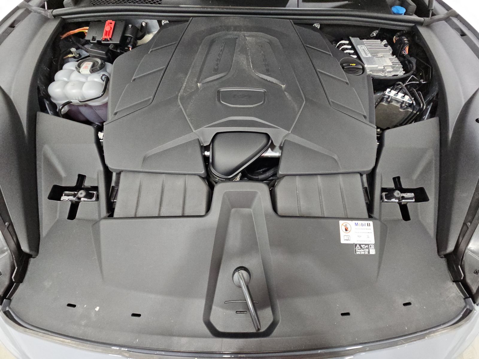 2024 Porsche Cayenne Base AWD