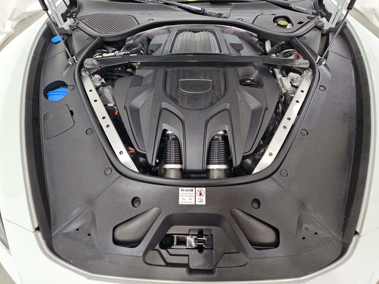 2024 Porsche Panamera 4 AWD