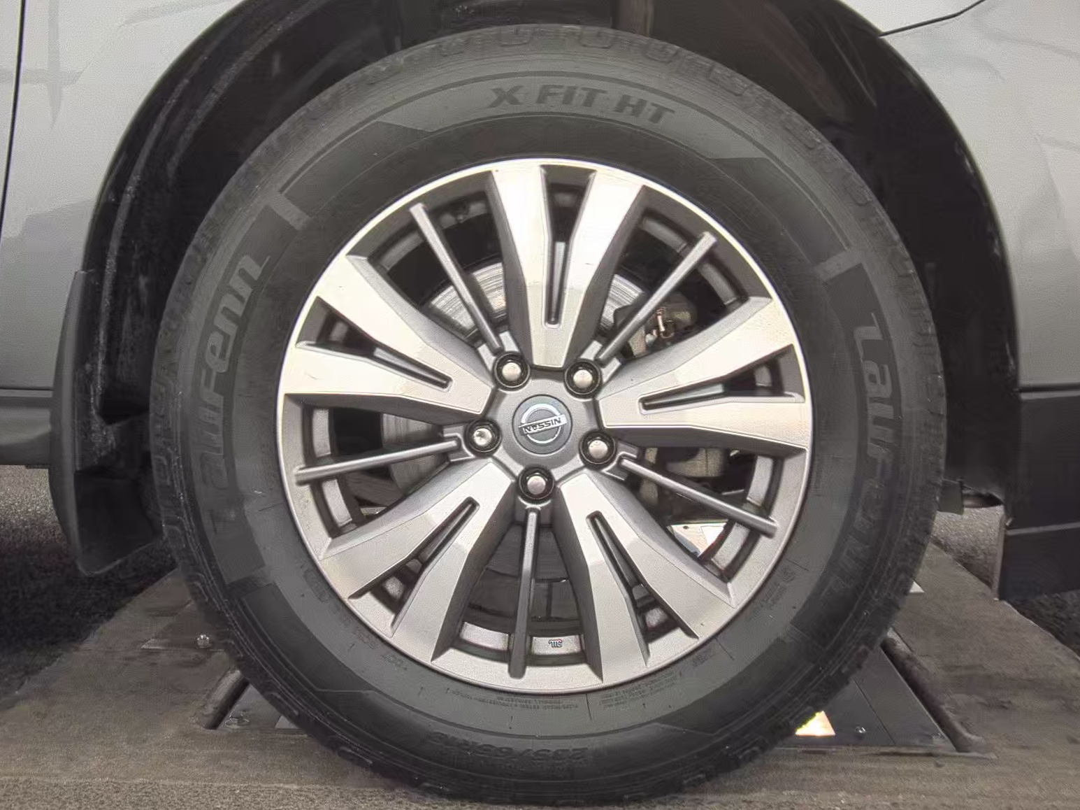 2020 Nissan Pathfinder S FWD