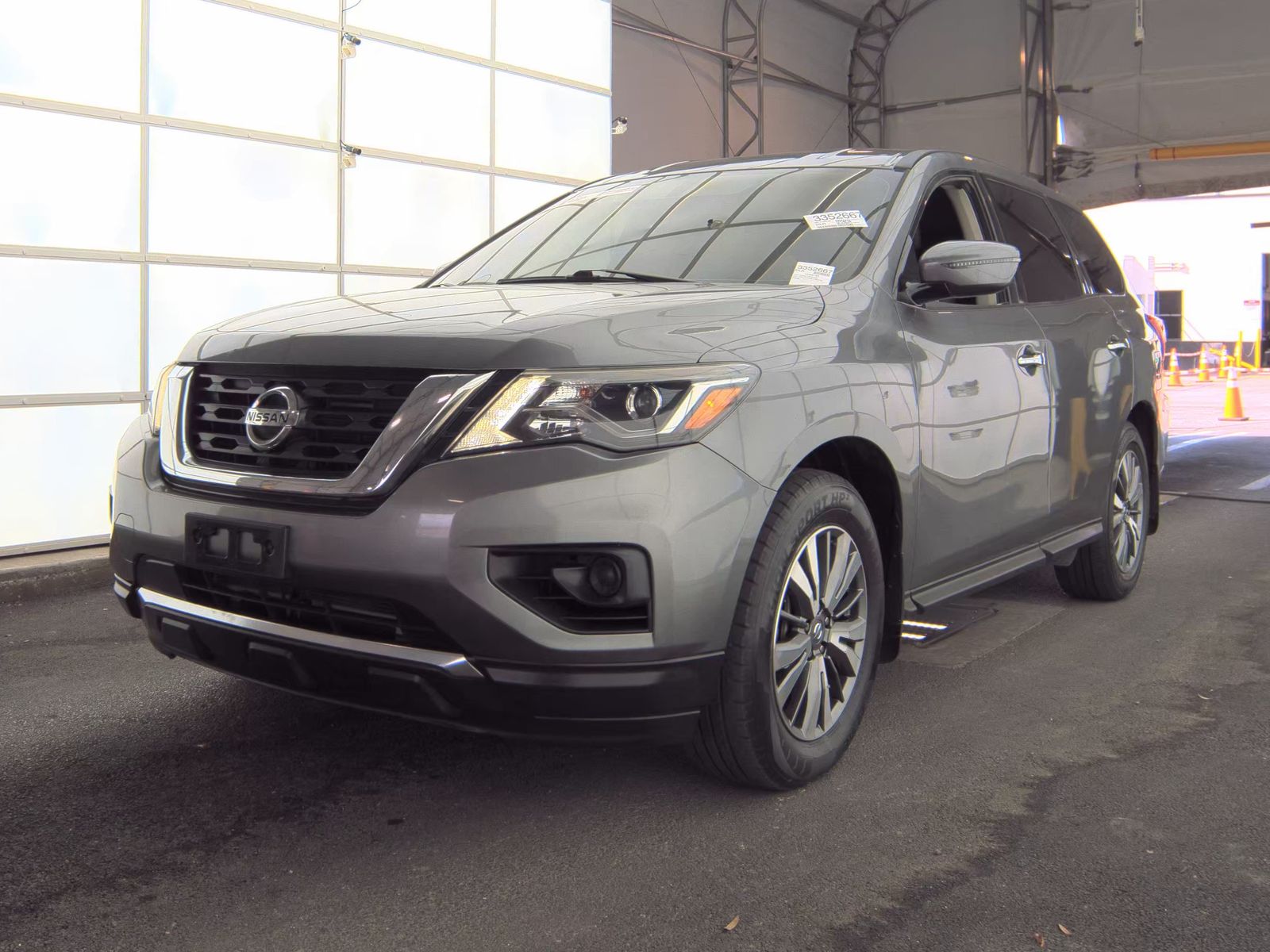 2020 Nissan Pathfinder S FWD