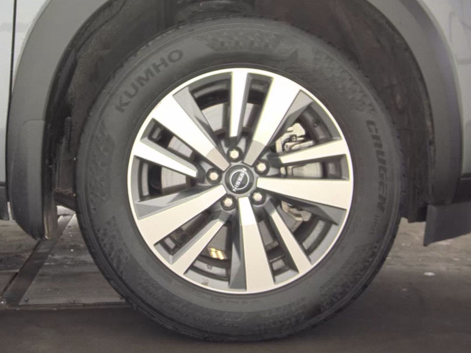 2025 Nissan Pathfinder SL AWD