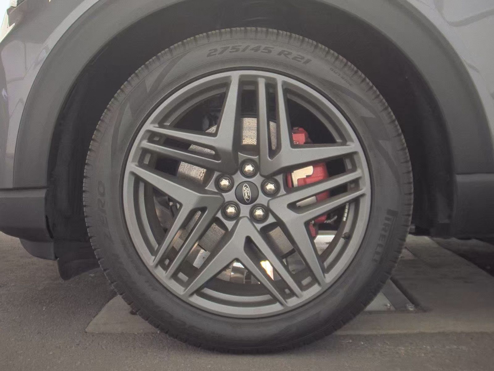 2025 Ford Explorer ST AWD