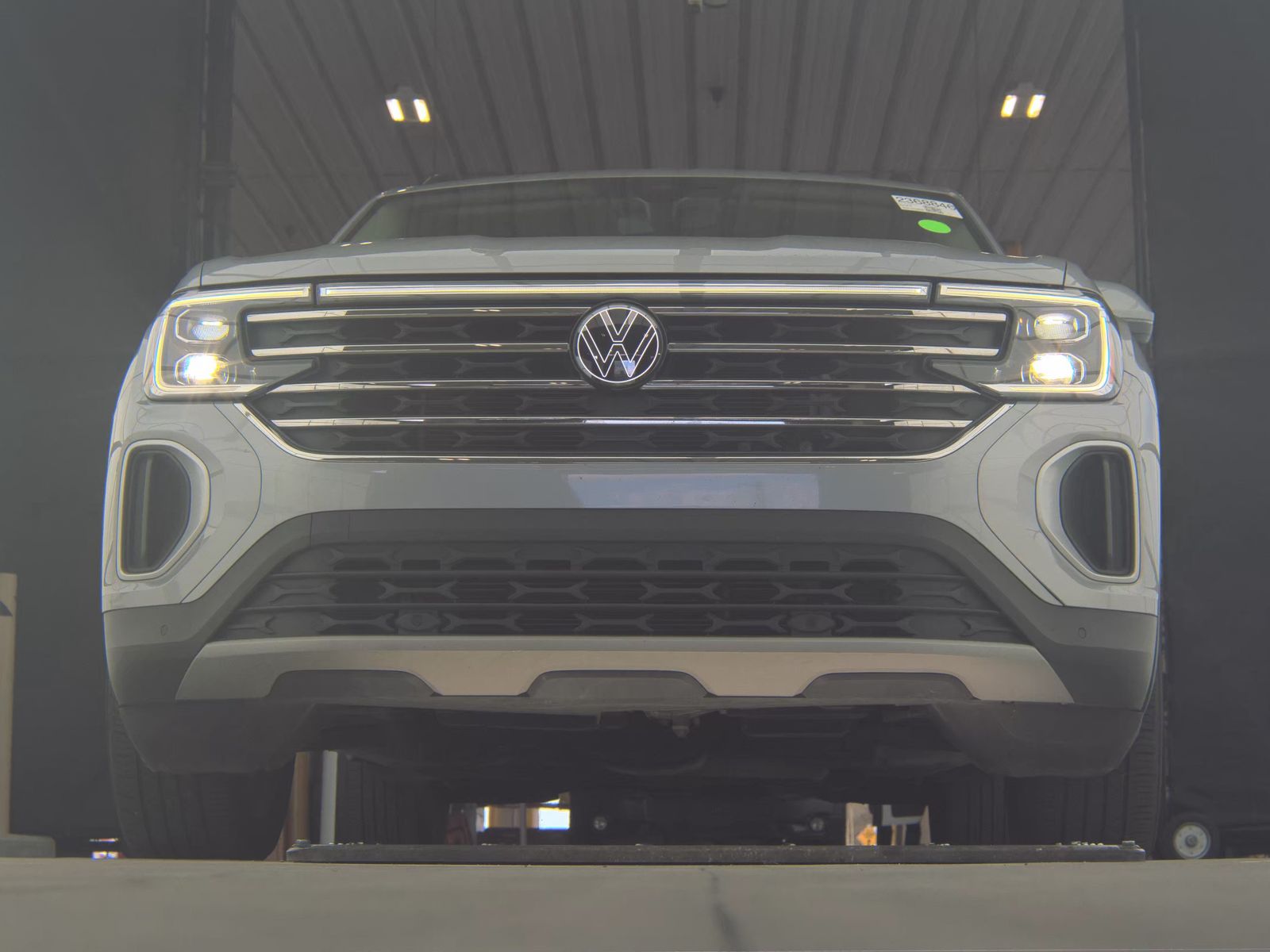 2024 Volkswagen Atlas 2.0T SE FWD