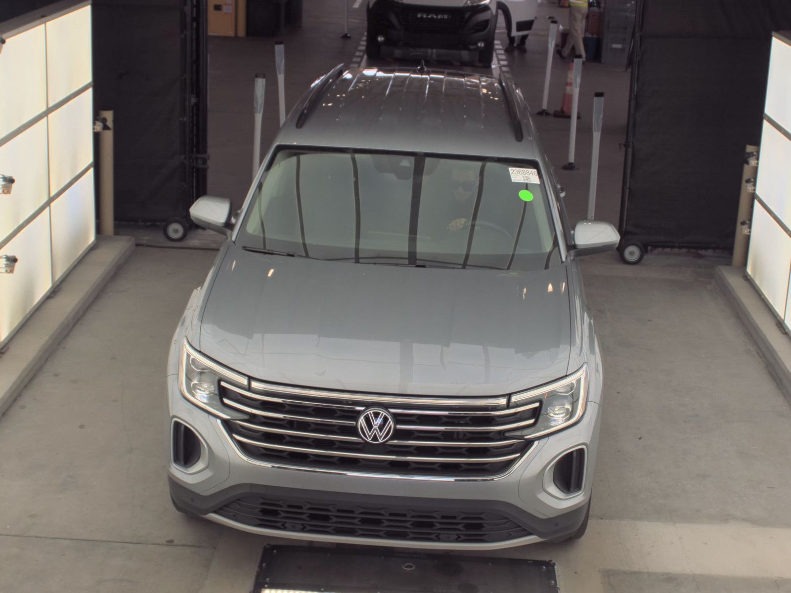 2024 Volkswagen Atlas 2.0T SE FWD