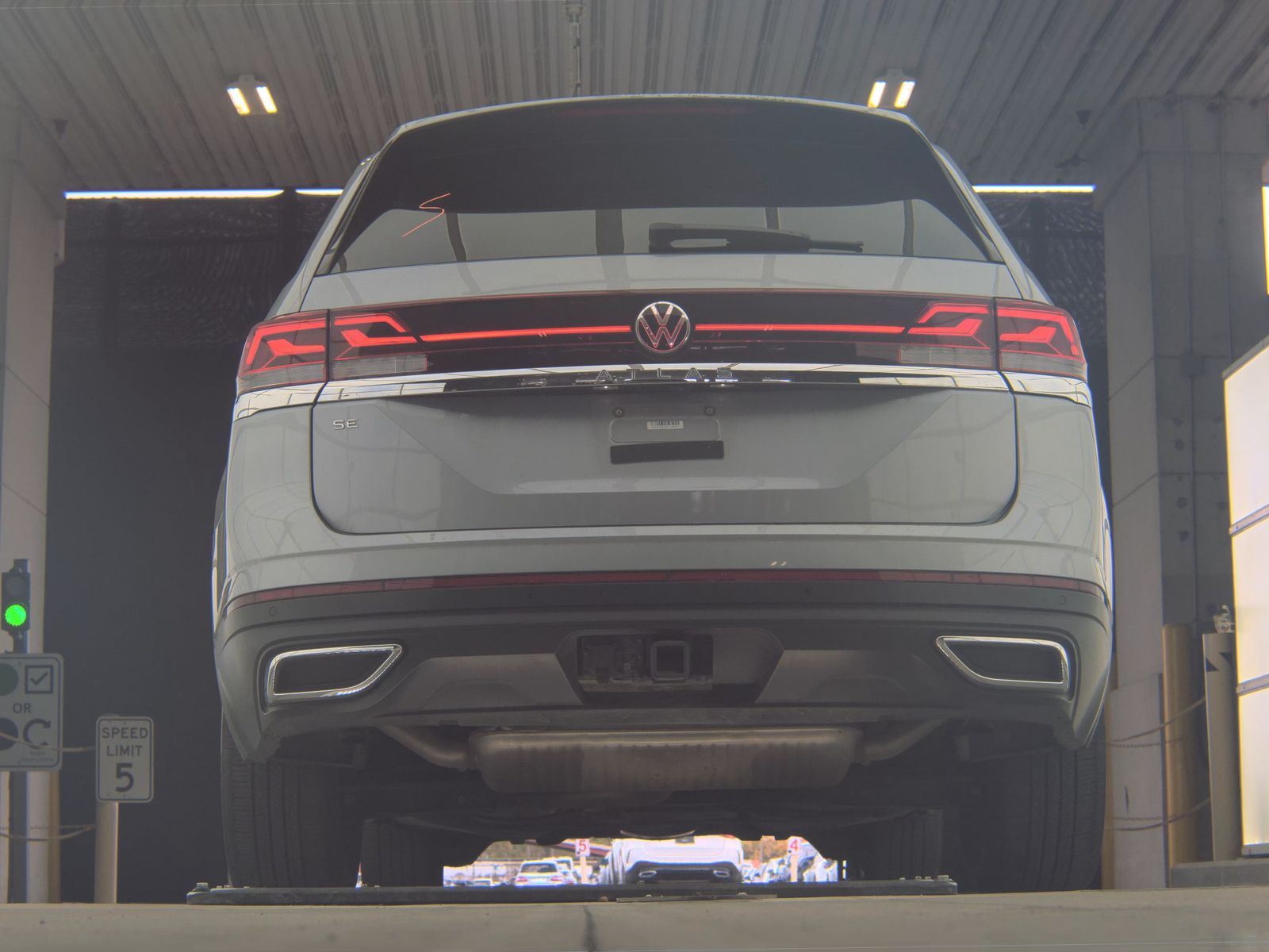 2024 Volkswagen Atlas 2.0T SE FWD