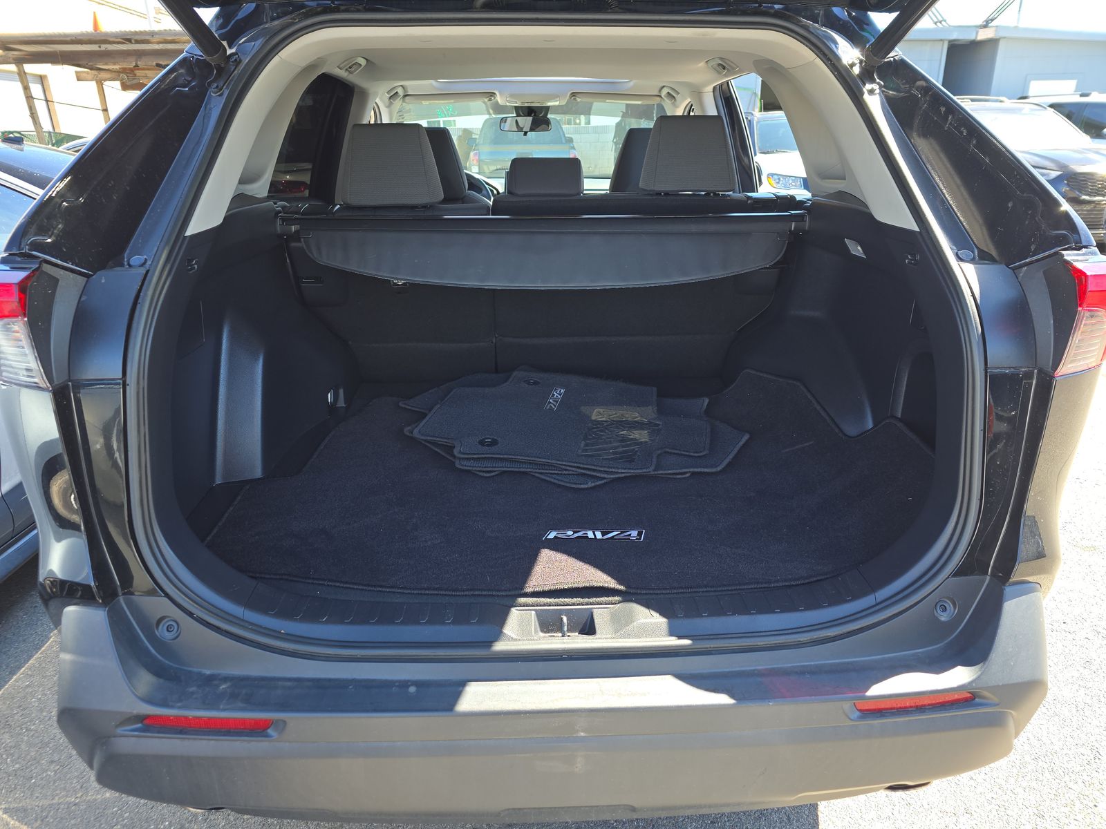 2021 Toyota RAV4 Hybrid XLE AWD