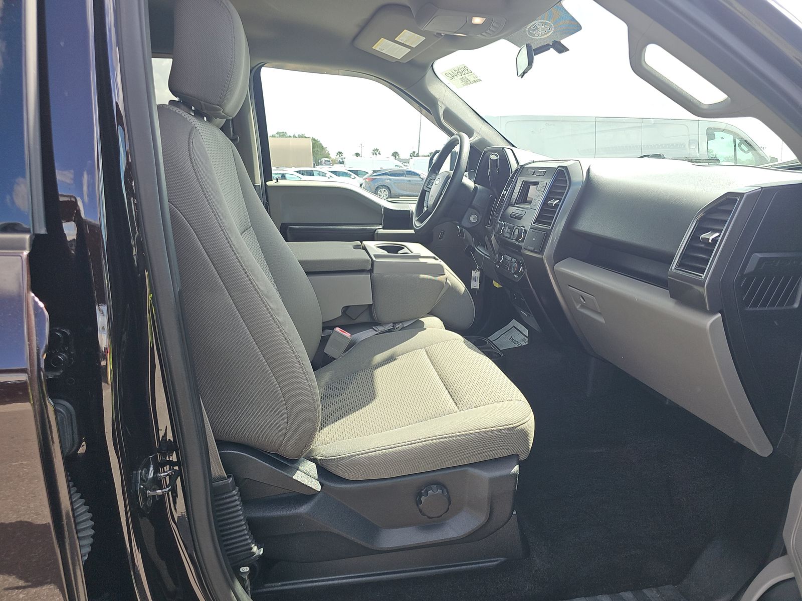 2018 Ford F-150 XLT RWD