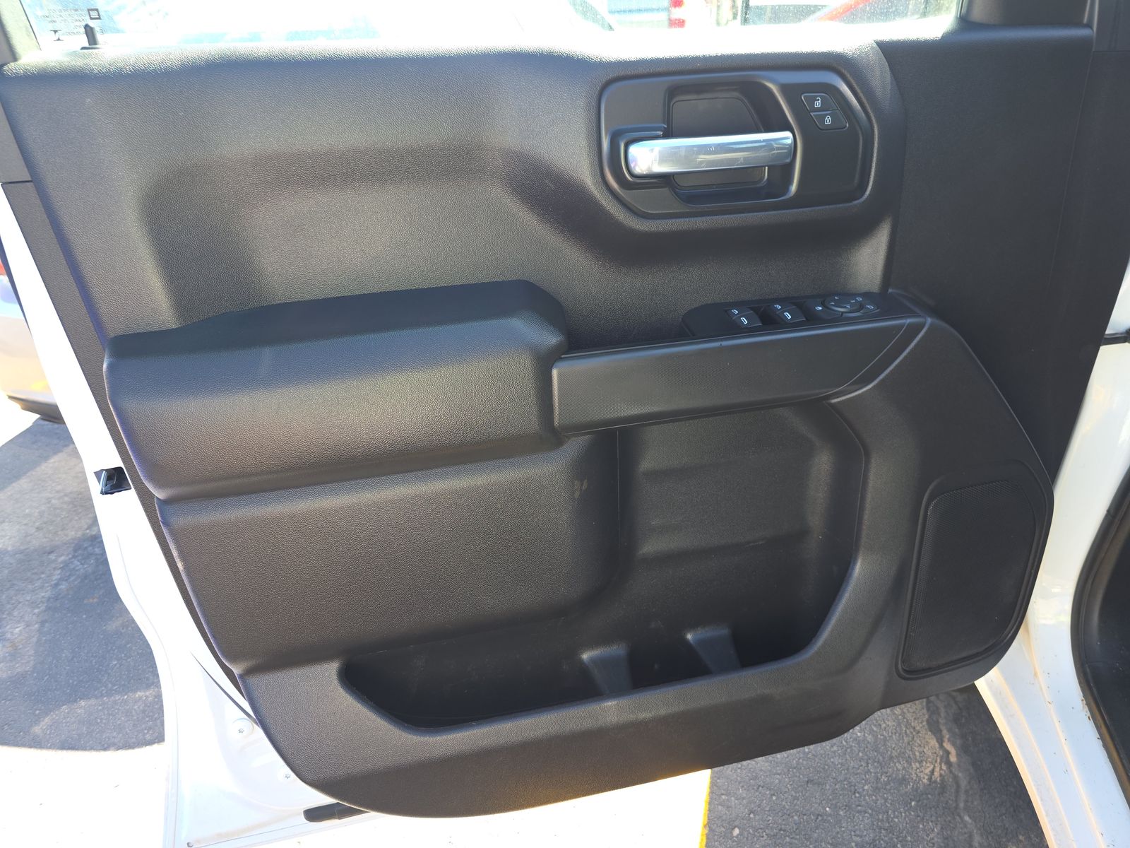 CHEVROLET SILVERADO - 10