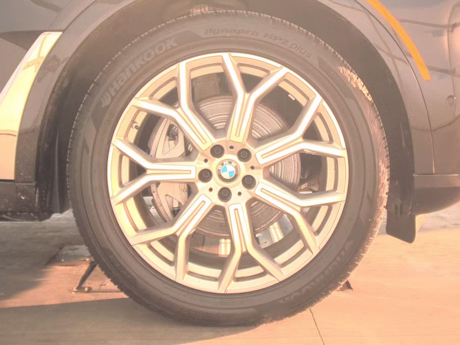 2023 BMW X7 xDrive40i AWD