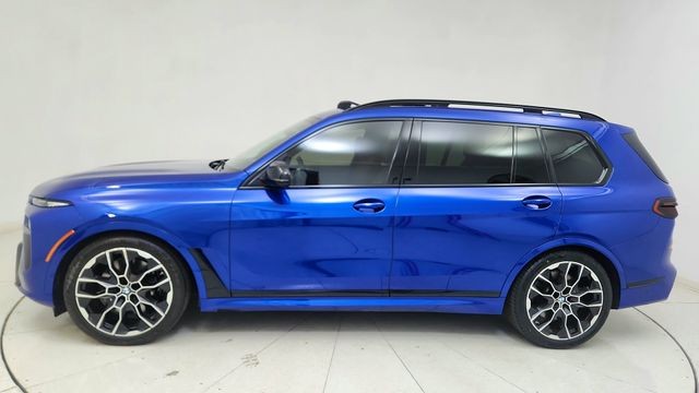 2025 BMW X7 M60i AWD