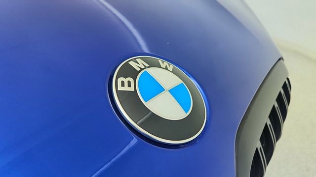 2025 BMW X7 M60i AWD