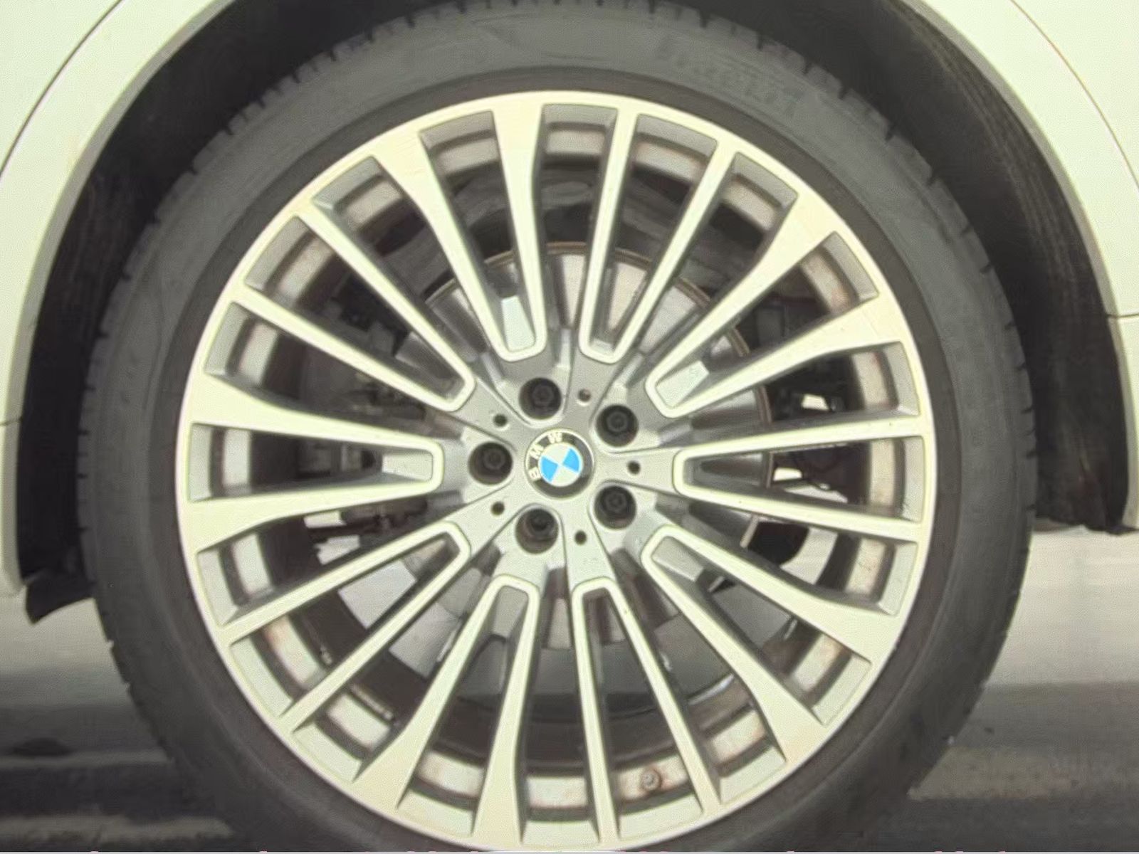 2024 BMW X7 xDrive40i AWD