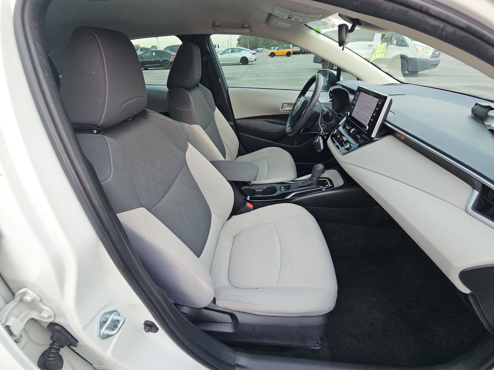 2021 Toyota Corolla LE FWD