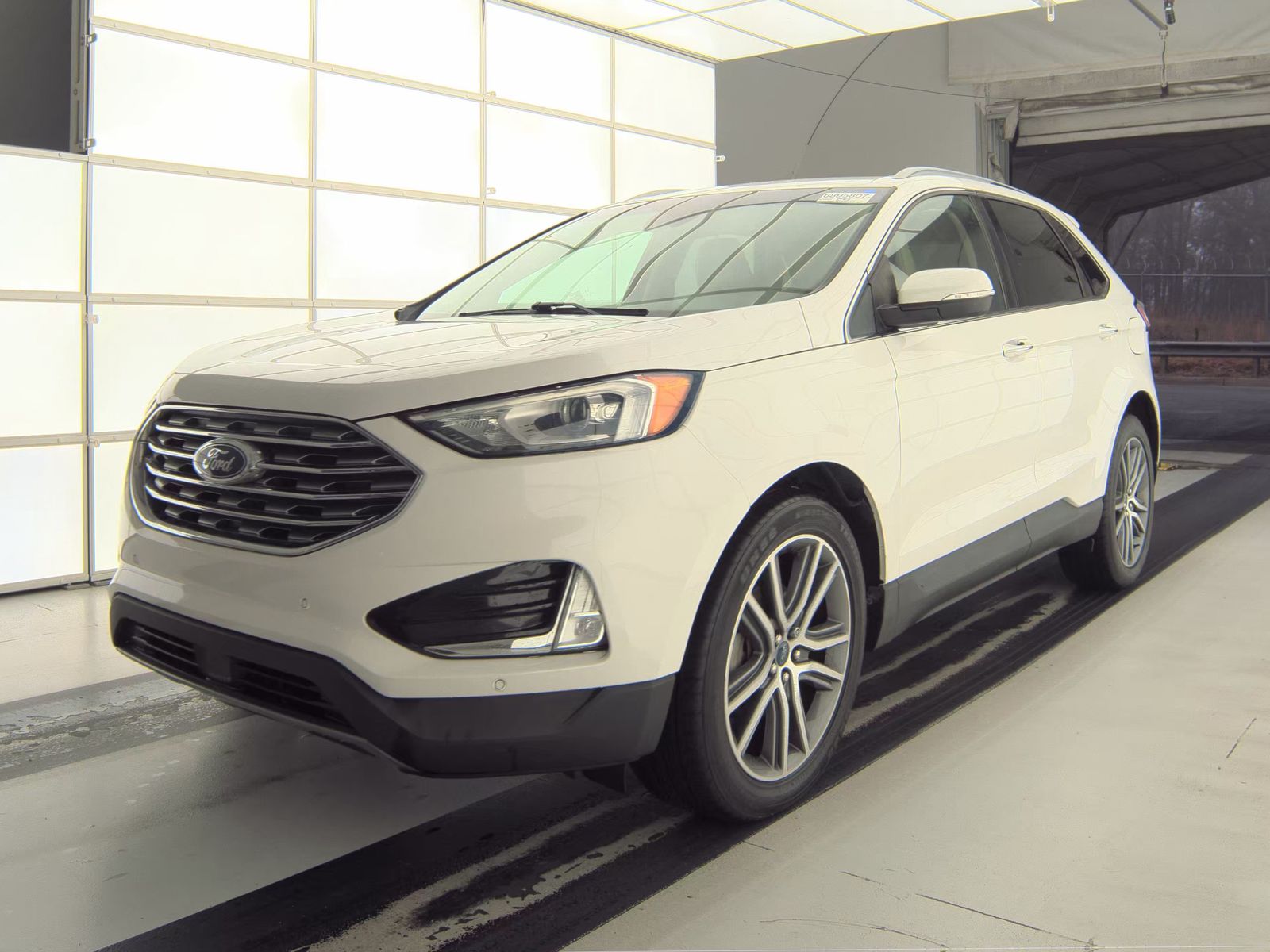 2020 Ford Edge Titanium FWD