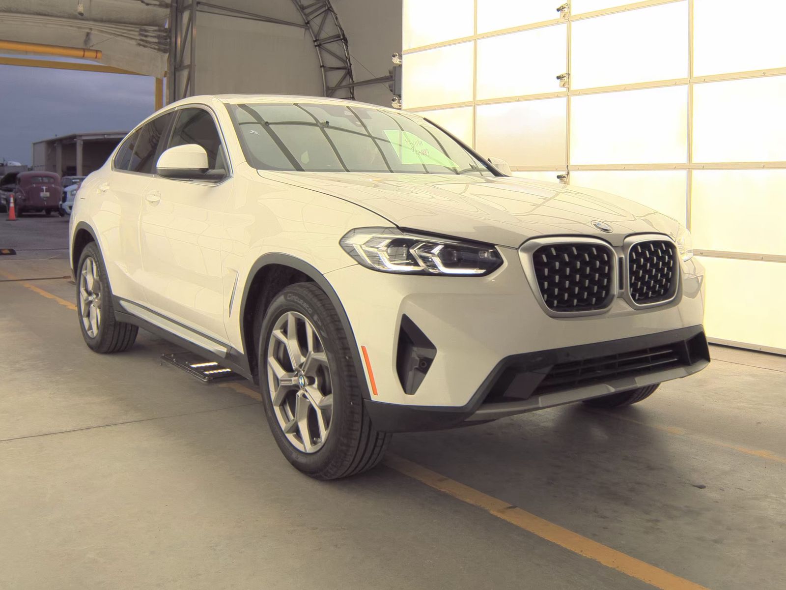 2022 BMW X4 xDrive30i AWD