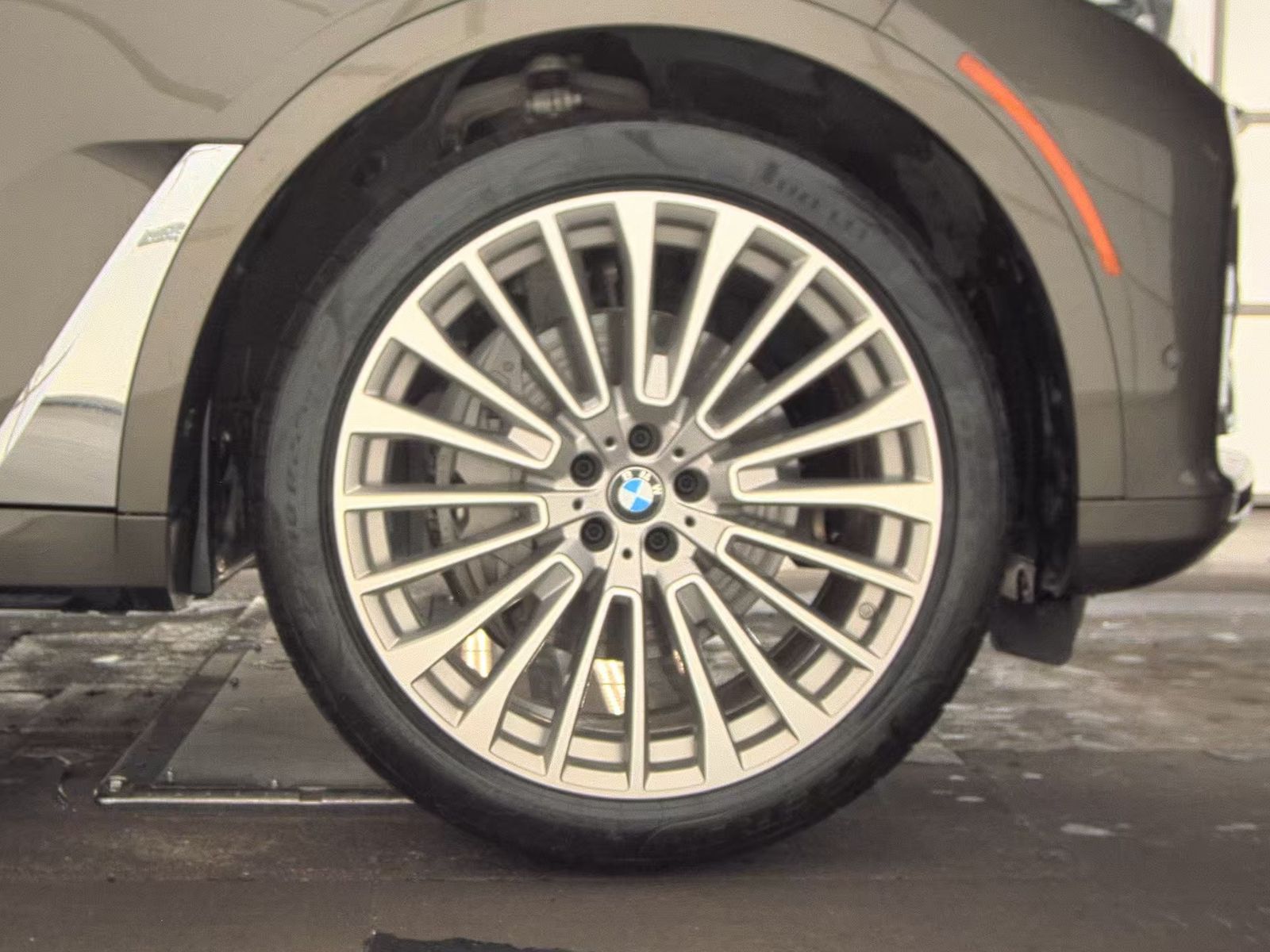 2020 BMW X7 xDrive40i AWD