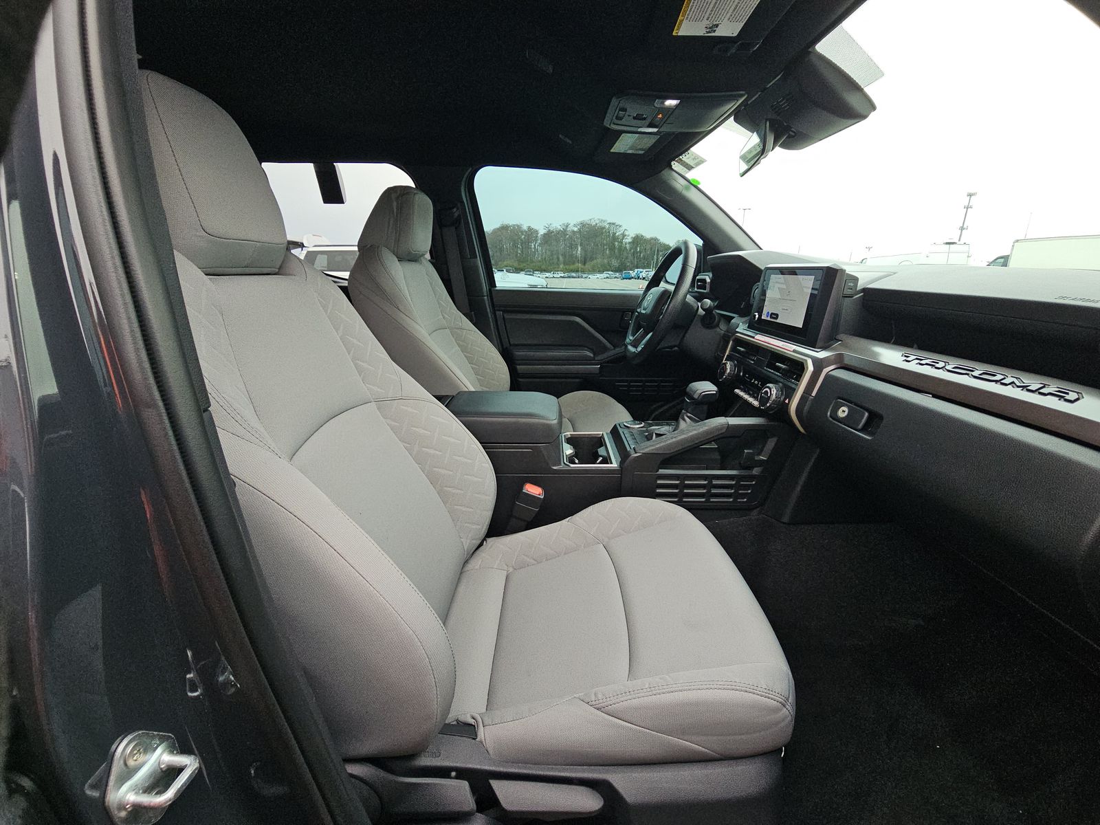 2024 Toyota Tacoma SR5 RWD