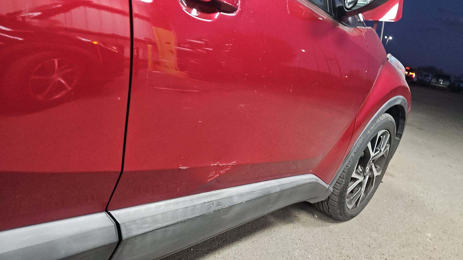 2018 Toyota C-HR XLE Premium FWD