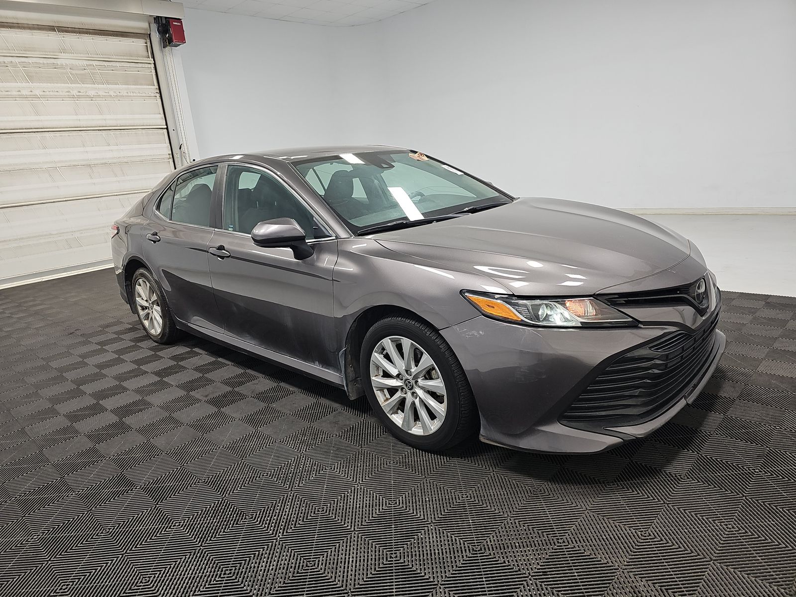 2020 Toyota Camry LE FWD