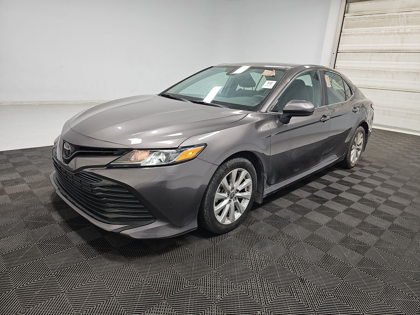 2020 Toyota Camry LE FWD