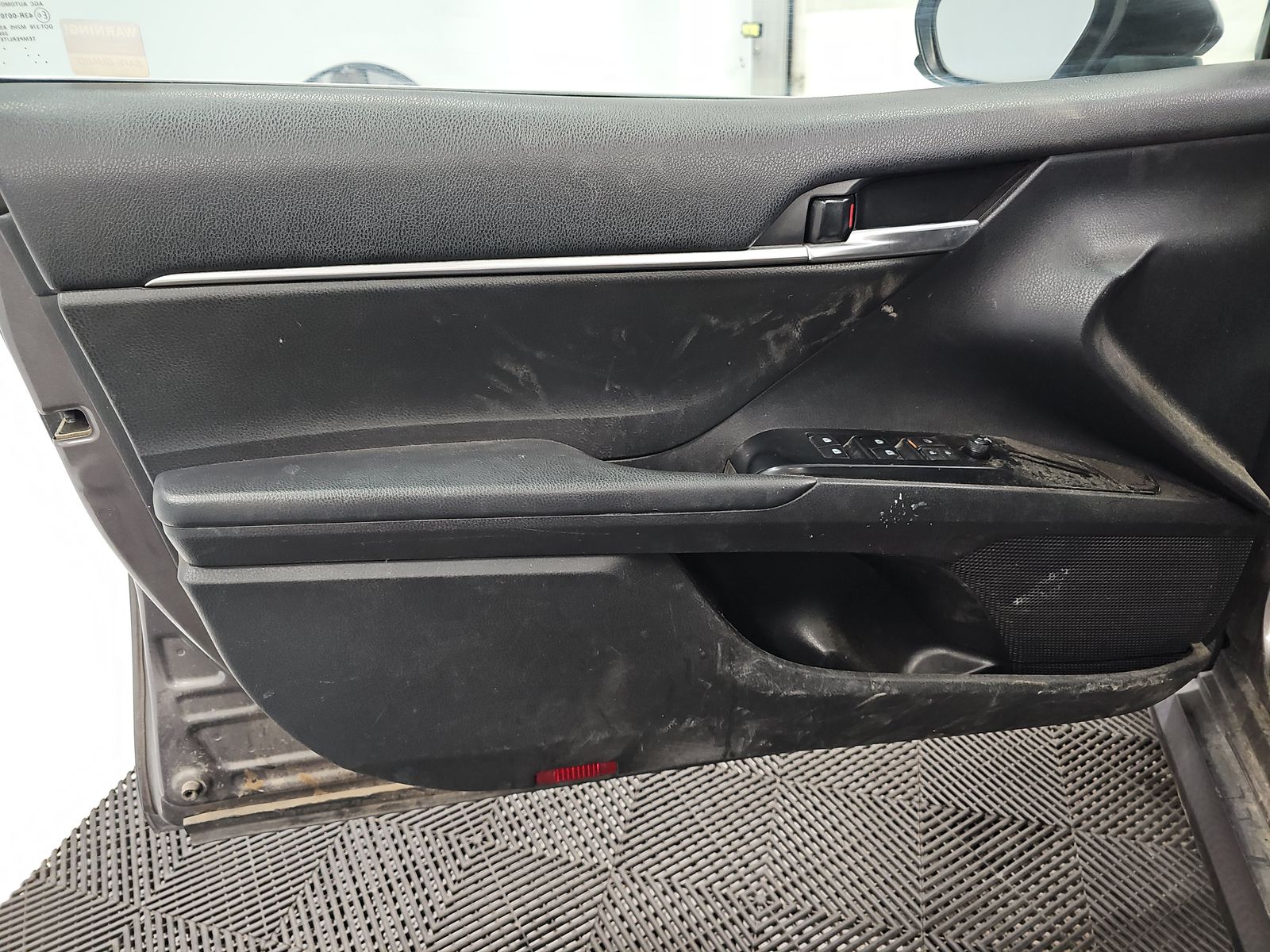 2020 Toyota Camry LE FWD