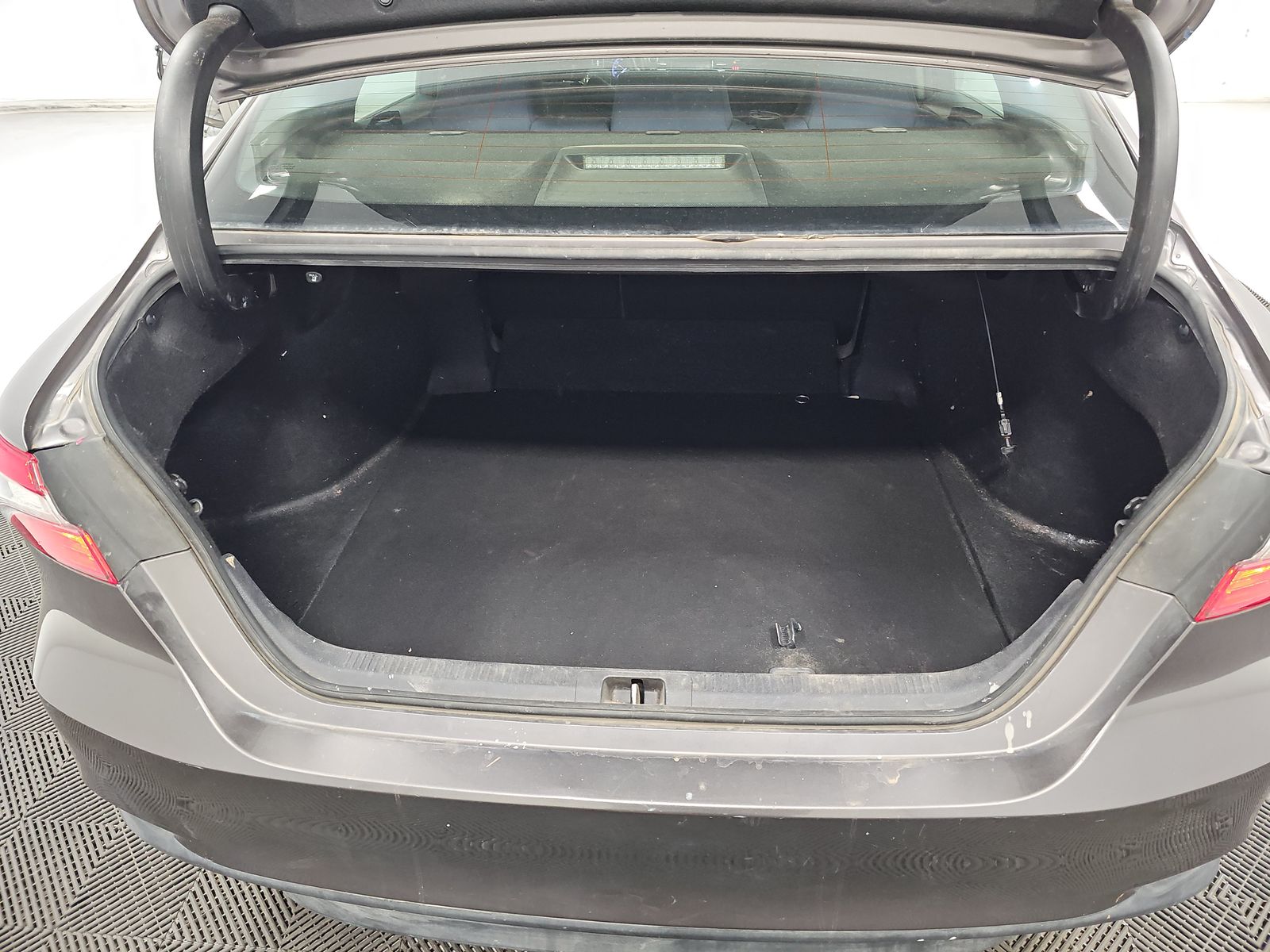 2020 Toyota Camry LE FWD