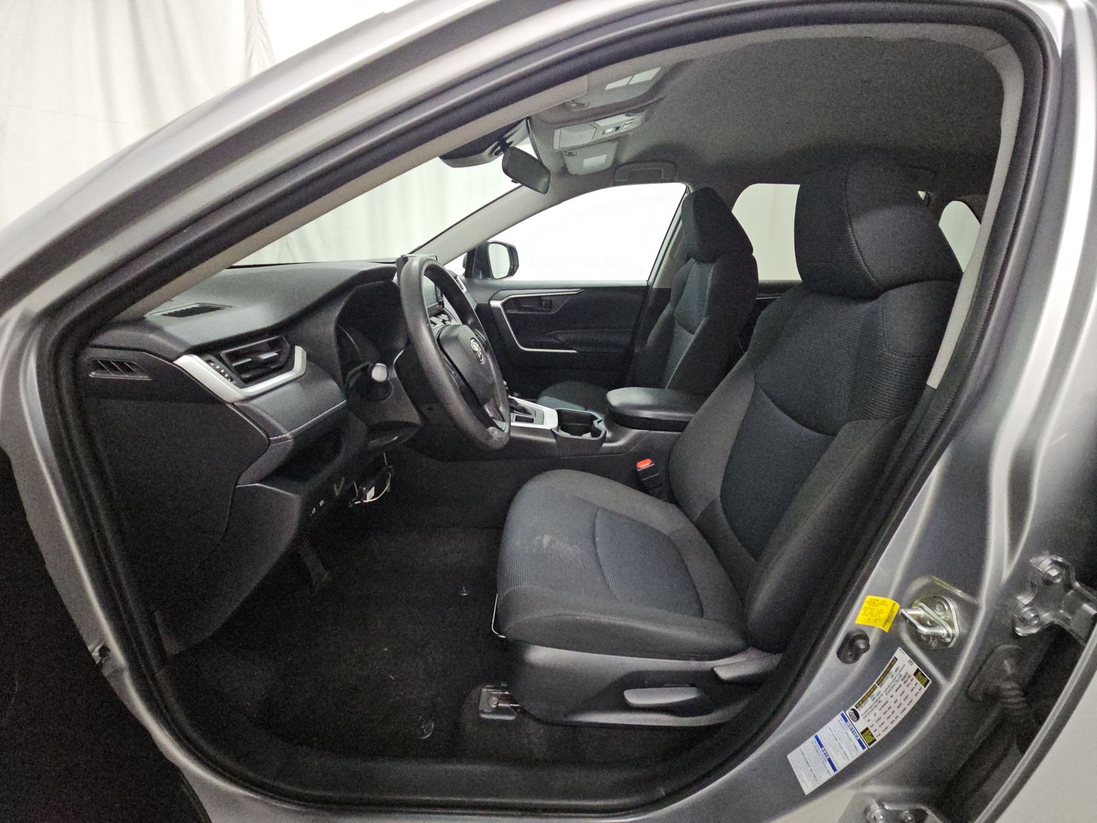 2021 Toyota RAV4 LE AWD