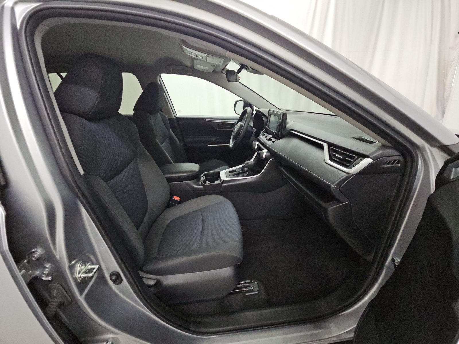 2021 Toyota RAV4 LE AWD