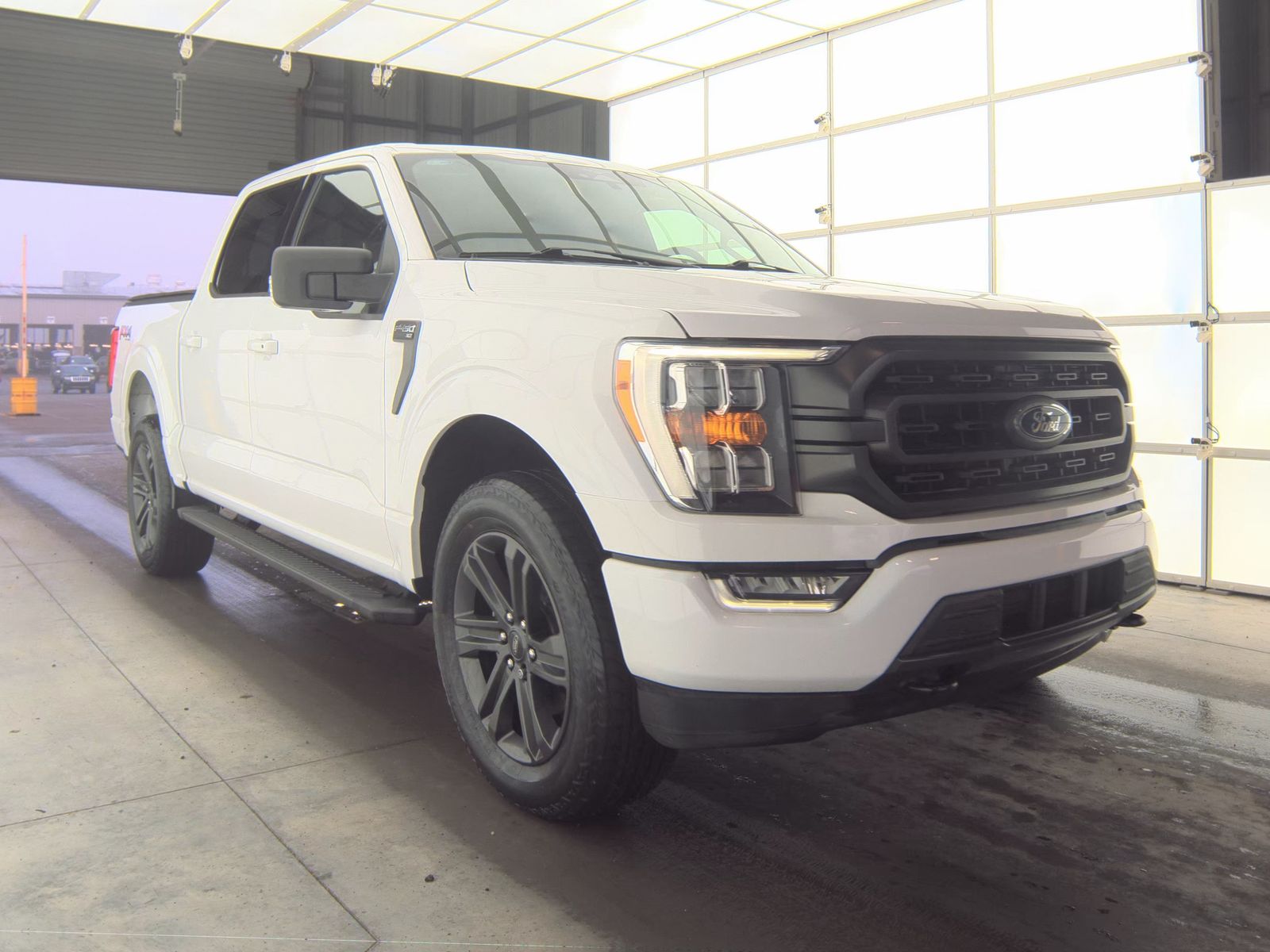 2023 Ford F-150 XLT AWD